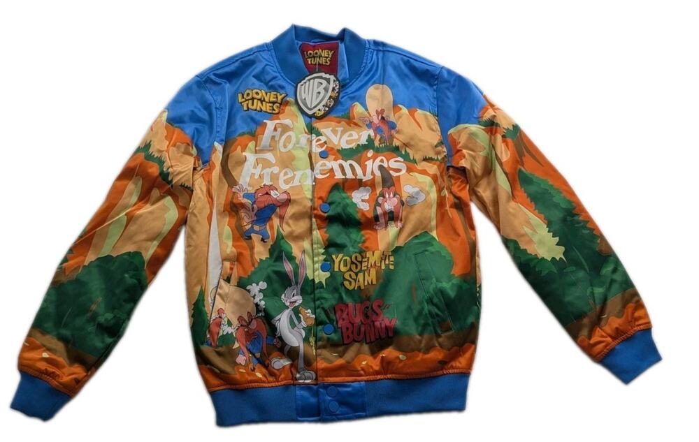 Looney Tunes Mens Size XL Bugs Bunny/Yosemite Sam Graphic Satin Snap Jacket - Picture 1 of 6